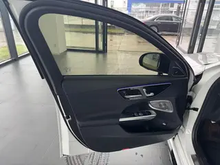Mercedes-Benz C-Class 2023 C 260 L Hao Night Sports Edition exterior photo 6 Mercedes-Benz C-Class 2023 C 260 L Hao Night Sports Edition exterior photo 6