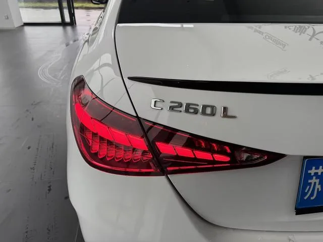 Mercedes-Benz C-Class 2023 C 260 L Hao Night Sports Edition interior photo 10 Mercedes-Benz C-Class 2023 C 260 L Hao Night Sports Edition interior photo 10