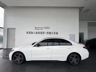 Mercedes-Benz C-Class 2023 C 260 L Hao Night Sports Edition interior photo 14 Mercedes-Benz C-Class 2023 C 260 L Hao Night Sports Edition interior photo 14