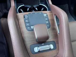 Mercedes-Benz GLE (Imported) 2024 GLE 450 4MATIC Fashionable interior photo 14 Mercedes-Benz GLE (Imported) 2024 GLE 450 4MATIC Fashionable interior photo 14