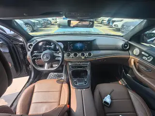 Mercedes-Benz E-Class 2021 Restyling E 300 L Luxury type sports car interior photo 8 Mercedes-Benz E-Class 2021 Restyling E 300 L Luxury type sports car interior photo 8