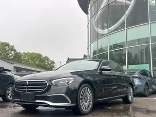 Mercedes-Benz E-Class 2023 E 300 L Fashionable Passenger car exterior photo 1 Mercedes-Benz E-Class 2023 E 300 L Fashionable Passenger car exterior photo 1