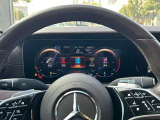 Mercedes-Benz E-Class 2023 E 300 L Fashionable Passenger car interior photo 13 Mercedes-Benz E-Class 2023 E 300 L Fashionable Passenger car interior photo 13