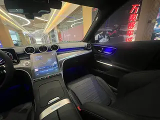 Mercedes-Benz C-Class 2022 Restyling C 200 L Sports version interior photo 12 Mercedes-Benz C-Class 2022 Restyling C 200 L Sports version interior photo 12