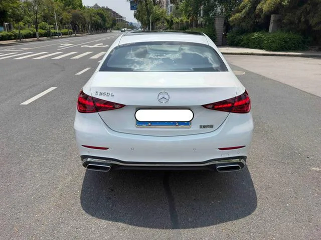 Mercedes-Benz C-Class 2024 Three changes C 260 L Sports version exterior photo 4 Mercedes-Benz C-Class 2024 Three changes C 260 L Sports version exterior photo 4