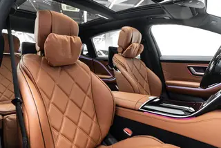 Mercedes-Benz Mercedes-Maybach S-Class 2024 S 480 4MATIC interior photo 17 Mercedes-Benz Mercedes-Maybach S-Class 2024 S 480 4MATIC interior photo 17