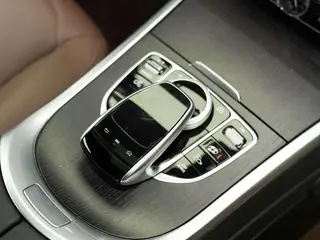 Mercedes-Benz G-Class 2022 G 350 interior foto 15 Mercedes-Benz G-Class 2022 G 350 interior foto 15