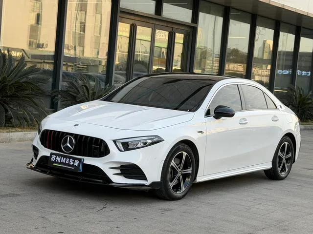 Mercedes-Benz A-Class 2022 Restyling A 200 L Sport Sedan Fashion Edition exterior photo 1 Mercedes-Benz A-Class 2022 Restyling A 200 L Sport Sedan Fashion Edition exterior photo 1
