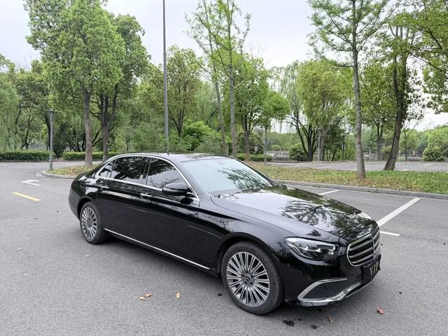 Mercedes-Benz E-Class 2023 E 300 L Fashionable Passenger car exterior photo 3 Mercedes-Benz E-Class 2023 E 300 L Fashionable Passenger car exterior photo 3