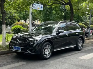 Mercedes-Benz GLC 2023 GLC 300 L 4MATIC Dynamic 5 seat exterior photo 1 Mercedes-Benz GLC 2023 GLC 300 L 4MATIC Dynamic 5 seat exterior photo 1