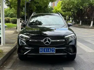 Mercedes-Benz GLC 2023 GLC 300 L 4MATIC Dynamic 5 seat exterior photo 2 Mercedes-Benz GLC 2023 GLC 300 L 4MATIC Dynamic 5 seat exterior photo 2