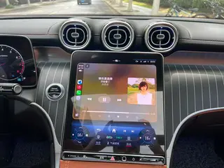 Mercedes-Benz GLC 2023 GLC 300 L 4MATIC Dynamic 5 seat interior photo 15 Mercedes-Benz GLC 2023 GLC 300 L 4MATIC Dynamic 5 seat interior photo 15