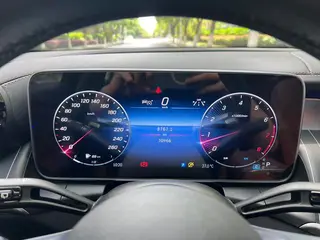 Mercedes-Benz GLC 2023 GLC 300 L 4MATIC Dynamic 5 seat interior photo 16 Mercedes-Benz GLC 2023 GLC 300 L 4MATIC Dynamic 5 seat interior photo 16