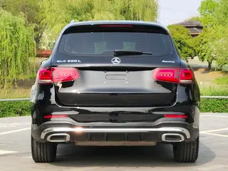 Mercedes-Benz GLC 2022 GLC 300 L 4MATIC Dynamic exterior photo 3 Mercedes-Benz GLC 2022 GLC 300 L 4MATIC Dynamic exterior photo 3