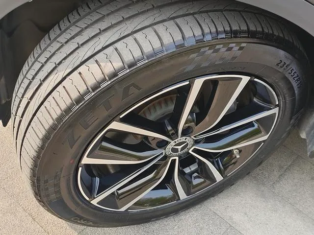 Mercedes-Benz GLC 2022 GLC 300 L 4MATIC Dynamic interior photo 11 Mercedes-Benz GLC 2022 GLC 300 L 4MATIC Dynamic interior photo 11