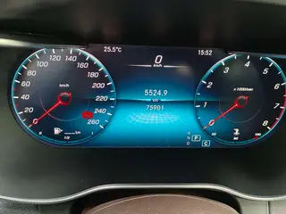 Mercedes-Benz GLC 2022 GLC 300 L 4MATIC Dynamic interior photo 19 Mercedes-Benz GLC 2022 GLC 300 L 4MATIC Dynamic interior photo 19