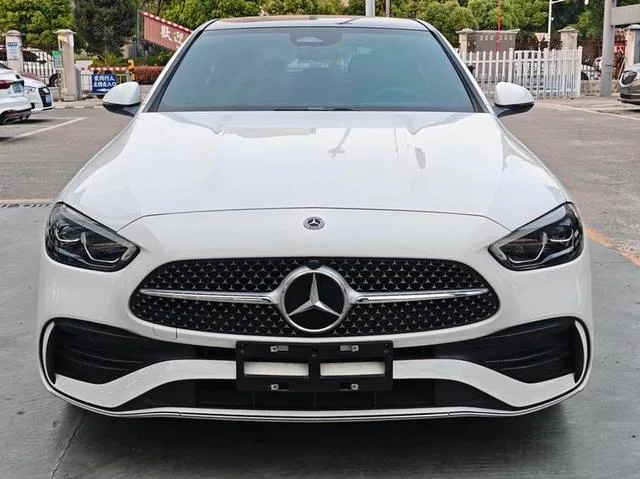 Mercedes-Benz C-Class 2024 C 260 L Sports version exterior photo 2 Mercedes-Benz C-Class 2024 C 260 L Sports version exterior photo 2