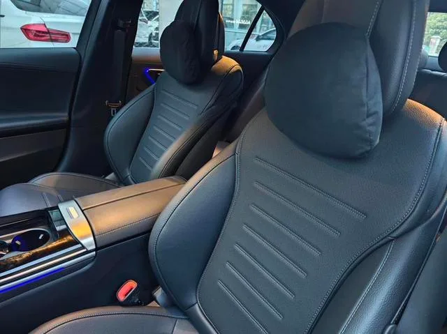Mercedes-Benz C-Class 2024 C 260 L Sports version interior photo 18 Mercedes-Benz C-Class 2024 C 260 L Sports version interior photo 18