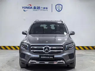 Mercedes-Benz GLB 2022 GLB 220 Estilo de moda exterior foto 2 Mercedes-Benz GLB 2022 GLB 220 Estilo de moda exterior foto 2