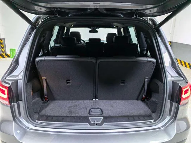 Mercedes-Benz GLB 2022 GLB 220 Estilo de moda interior foto 14 Mercedes-Benz GLB 2022 GLB 220 Estilo de moda interior foto 14