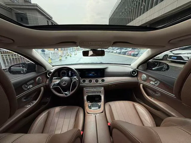 Mercedes-Benz E-Class 2022 E 300 L Fashionable Passenger car exterior photo 5 Mercedes-Benz E-Class 2022 E 300 L Fashionable Passenger car exterior photo 5