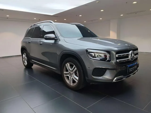 Mercedes-Benz GLB 2023 GLB 220 Dynamic exterior photo 2 Mercedes-Benz GLB 2023 GLB 220 Dynamic exterior photo 2