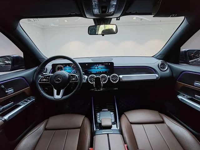 Mercedes-Benz GLB 2023 GLB 220 Dynamic interior photo 10 Mercedes-Benz GLB 2023 GLB 220 Dynamic interior photo 10