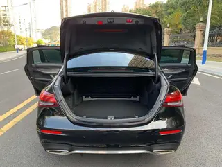Mercedes-Benz E-Class 2022 Restyling E 300 L Fashionable Passenger car interior photo 11 Mercedes-Benz E-Class 2022 Restyling E 300 L Fashionable Passenger car interior photo 11