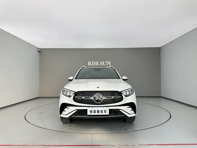 Mercedes-Benz GLC 2025 GLC 300 L 4MATIC Dinámico 5 Asiento exterior foto 2 Mercedes-Benz GLC 2025 GLC 300 L 4MATIC Dinámico 5 Asiento exterior foto 2