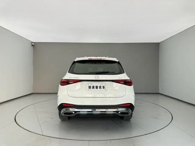 Mercedes-Benz GLC 2025 GLC 300 L 4MATIC Dinámico 5 Asiento interior foto 8 Mercedes-Benz GLC 2025 GLC 300 L 4MATIC Dinámico 5 Asiento interior foto 8