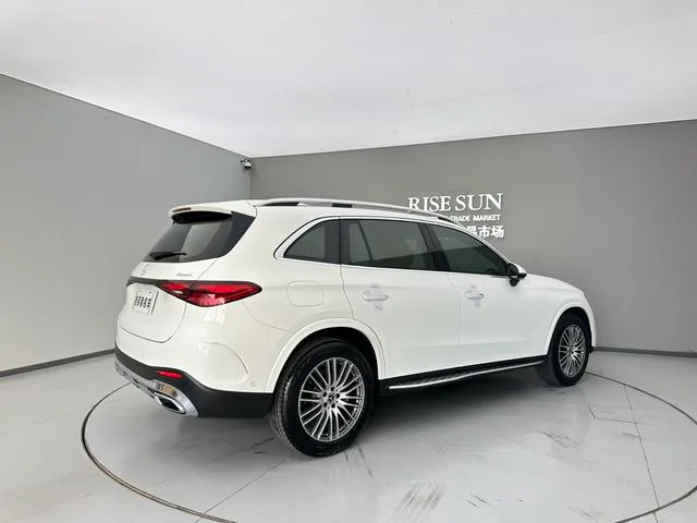 Mercedes-Benz GLC 2025 GLC 300 L 4MATIC Dinámico 5 Asiento interior foto 9 Mercedes-Benz GLC 2025 GLC 300 L 4MATIC Dinámico 5 Asiento interior foto 9