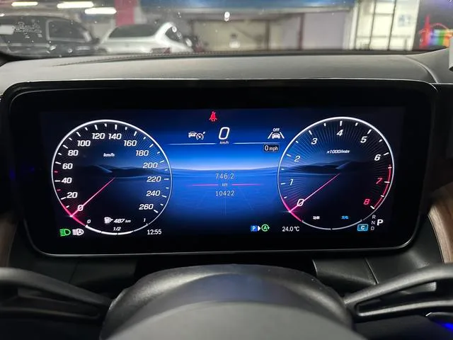 Mercedes-Benz GLC 2025 GLC 300 L 4MATIC Dinámico 5 Asiento interior foto 10 Mercedes-Benz GLC 2025 GLC 300 L 4MATIC Dinámico 5 Asiento interior foto 10