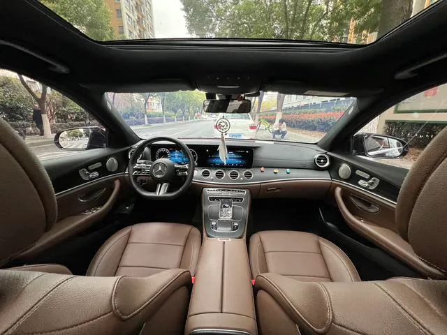 Mercedes-Benz E-Class 2023 E 300 L Luxury type sports car exterior photo 7 Mercedes-Benz E-Class 2023 E 300 L Luxury type sports car exterior photo 7
