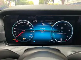 Mercedes-Benz E-Class 2023 E 300 L Luxury type sports car interior photo 9 Mercedes-Benz E-Class 2023 E 300 L Luxury type sports car interior photo 9
