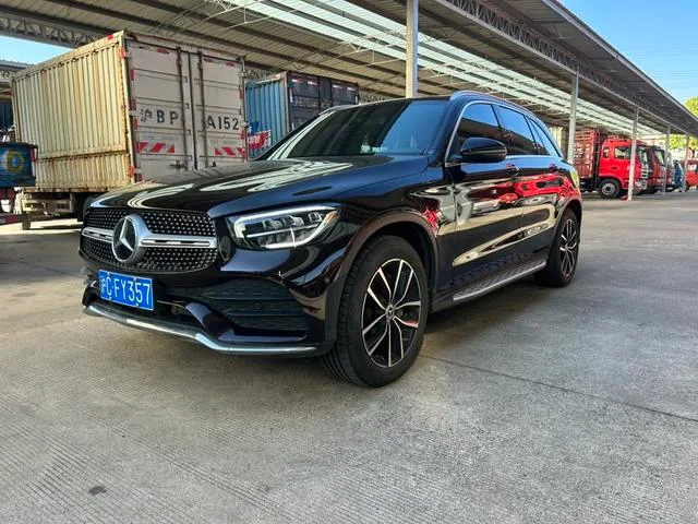 Mercedes-Benz GLC 2022 Trois lifting GLC 260 L 4MATIC Type dynamique extérieur photo 3 Mercedes-Benz GLC 2022 Trois lifting GLC 260 L 4MATIC Type dynamique extérieur photo 3
