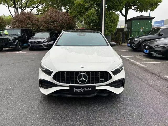 Mercedes-Benz Mercedes-AMG A-Class 2024 AMG A 35 4MATIC exterior foto 2 Mercedes-Benz Mercedes-AMG A-Class 2024 AMG A 35 4MATIC exterior foto 2