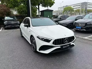 Mercedes-Benz Mercedes-AMG A-Class 2024 AMG A 35 4MATIC exterior foto 3 Mercedes-Benz Mercedes-AMG A-Class 2024 AMG A 35 4MATIC exterior foto 3