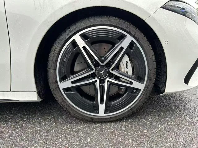 Mercedes-Benz Mercedes-AMG A-Class 2024 AMG A 35 4MATIC exterior foto 5 Mercedes-Benz Mercedes-AMG A-Class 2024 AMG A 35 4MATIC exterior foto 5