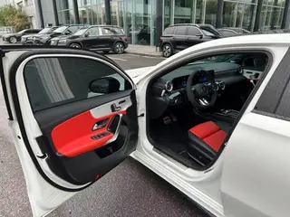Mercedes-Benz Mercedes-AMG A-Class 2024 AMG A 35 4MATIC interior foto 11 Mercedes-Benz Mercedes-AMG A-Class 2024 AMG A 35 4MATIC interior foto 11