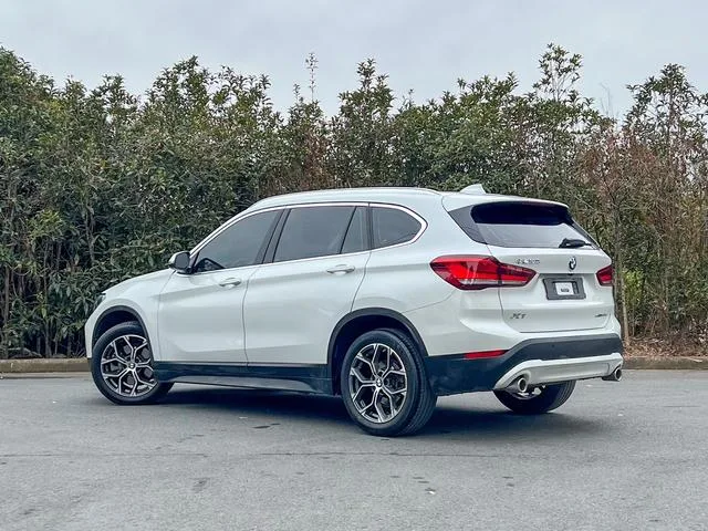 BMW X1 2020 sDrive25Li Leading Type exterior photo 5 BMW X1 2020 sDrive25Li Leading Type exterior photo 5