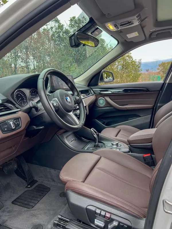 BMW X1 2020 sDrive25Li Leading Type interior photo 12 BMW X1 2020 sDrive25Li Leading Type interior photo 12