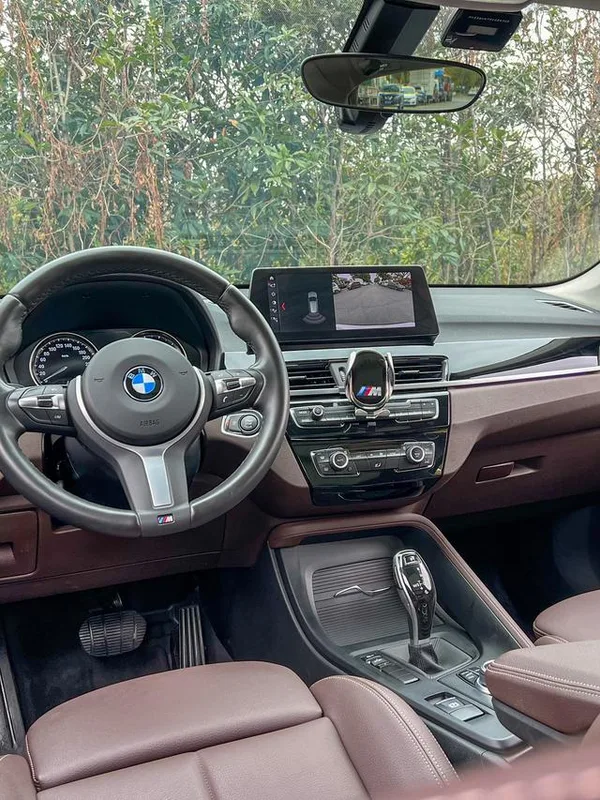 BMW X1 2020 sDrive25Li Leading Type interior photo 15 BMW X1 2020 sDrive25Li Leading Type interior photo 15