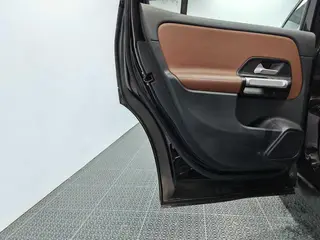 Mercedes-Benz GLB 2025 GLB 220 Dinámico interior foto 14 Mercedes-Benz GLB 2025 GLB 220 Dinámico interior foto 14