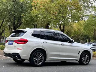 BMW X3 2020 xDrive25i M Conjunto deportivo exterior foto 5 BMW X3 2020 xDrive25i M Conjunto deportivo exterior foto 5