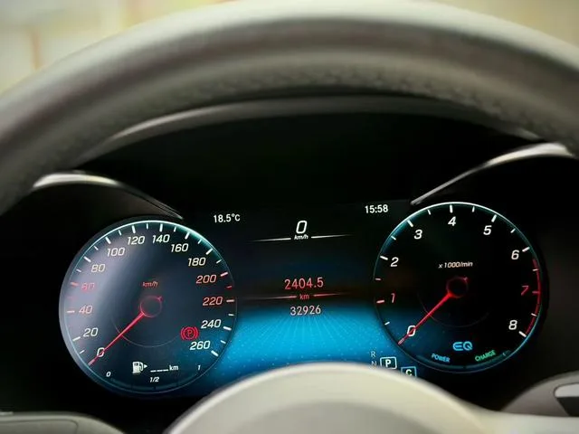 Mercedes-Benz C-Class 2023 C 260 Coupe interior photo 8 Mercedes-Benz C-Class 2023 C 260 Coupe interior photo 8