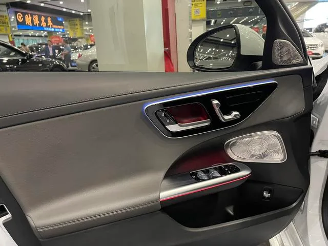 Mercedes-Benz C-Class 2024 Three changes C 260 L Sports version interior photo 9 Mercedes-Benz C-Class 2024 Three changes C 260 L Sports version interior photo 9
