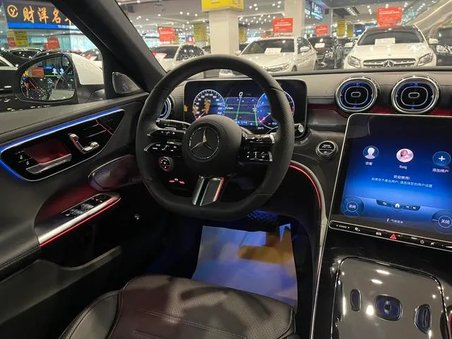 Mercedes-Benz C-Class 2024 Three changes C 260 L Sports version interior photo 15 Mercedes-Benz C-Class 2024 Three changes C 260 L Sports version interior photo 15