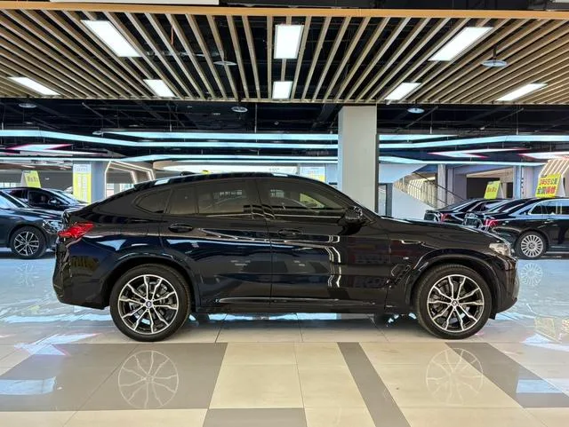 BMW X4 2022 xDrive 30i M Sports suit exterior photo 7 BMW X4 2022 xDrive 30i M Sports suit exterior photo 7
