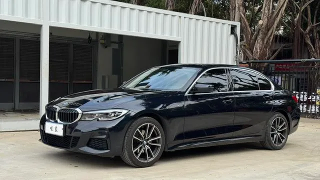 BMW 3 Series 2022 Restyling 325Li M Sports suit exterior photo 1 BMW 3 Series 2022 Restyling 325Li M Sports suit exterior photo 1