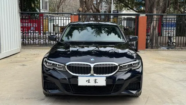 BMW 3 Series 2022 Restyling 325Li M Sports suit exterior photo 2 BMW 3 Series 2022 Restyling 325Li M Sports suit exterior photo 2